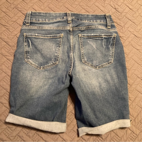 Not my style - Picture 2 of 2